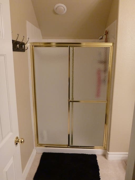 Stall shower