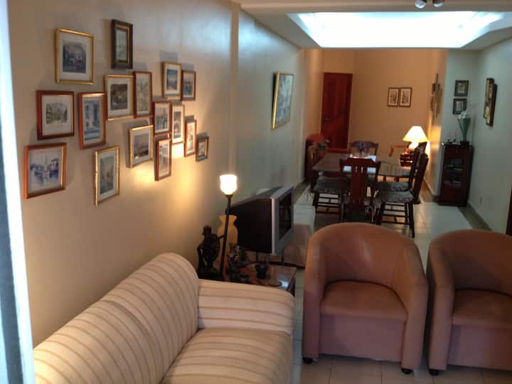 Apartamento em Cabo Frio incluído Sol - Mar Azul