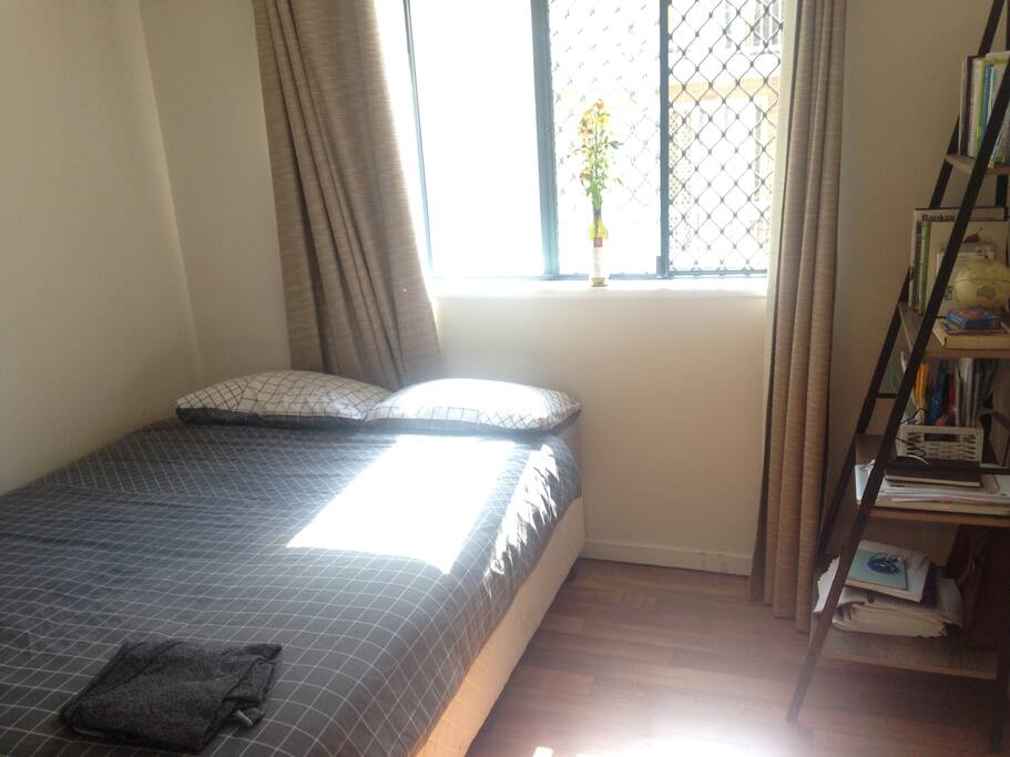Second bedroom
