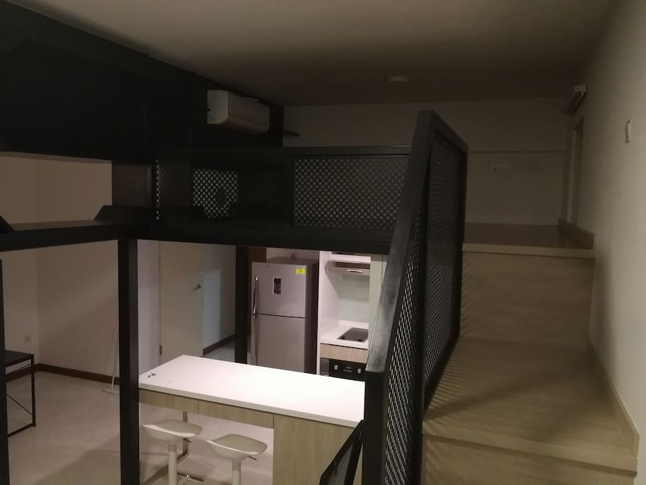 upper deck for bed.