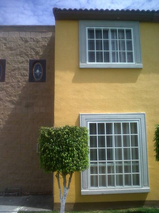 Hermosa casita con mantenimiento constante