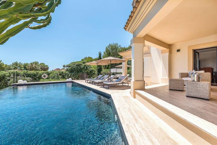 Luxury Villa with Heated Pool in Santa Ponca gallery image 3