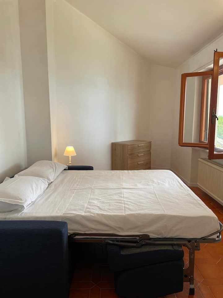 Ოთახი 4 - ოთახი 4