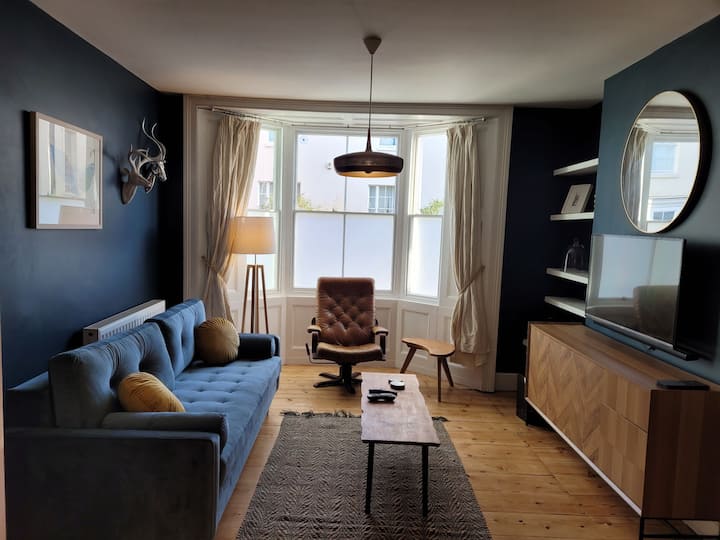 Centrally located townhouse