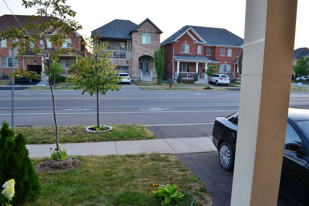 YOUR FRONT NEIGHBORHOOD