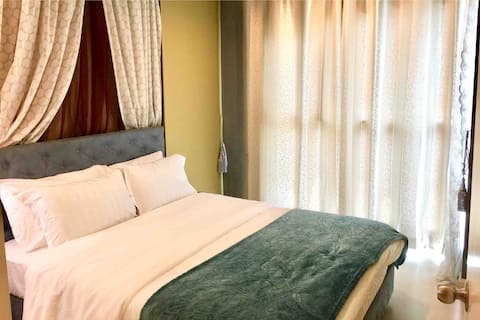 *New* Eden Park Bangkok near SkyTrain, Wi-Fi, Pool