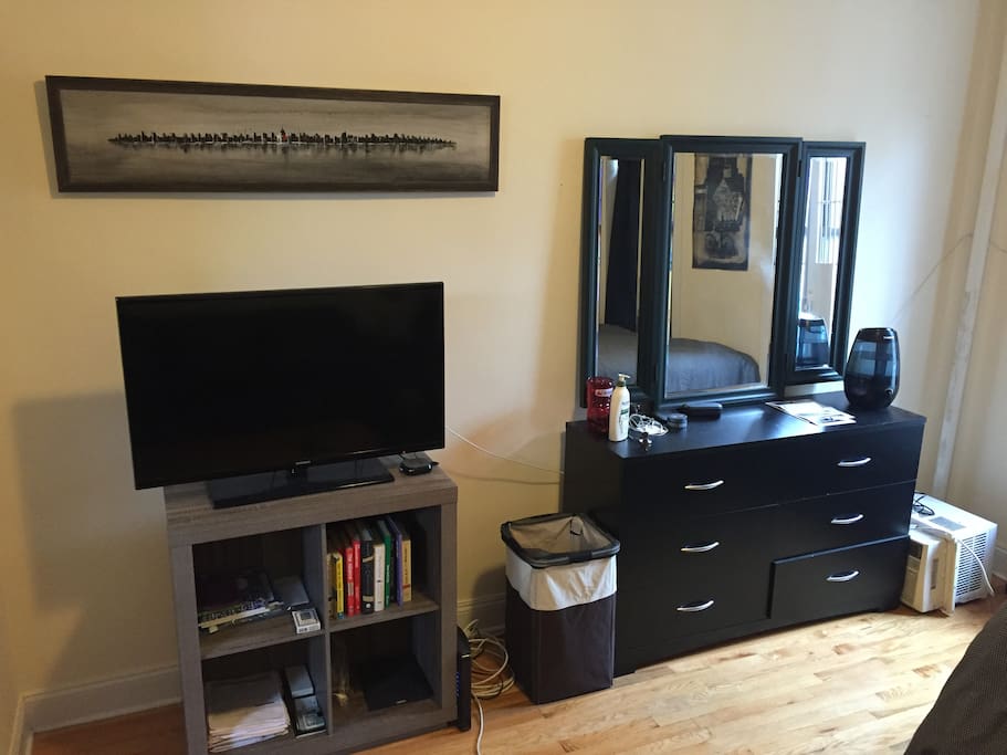 TV, Dresser and Mirror