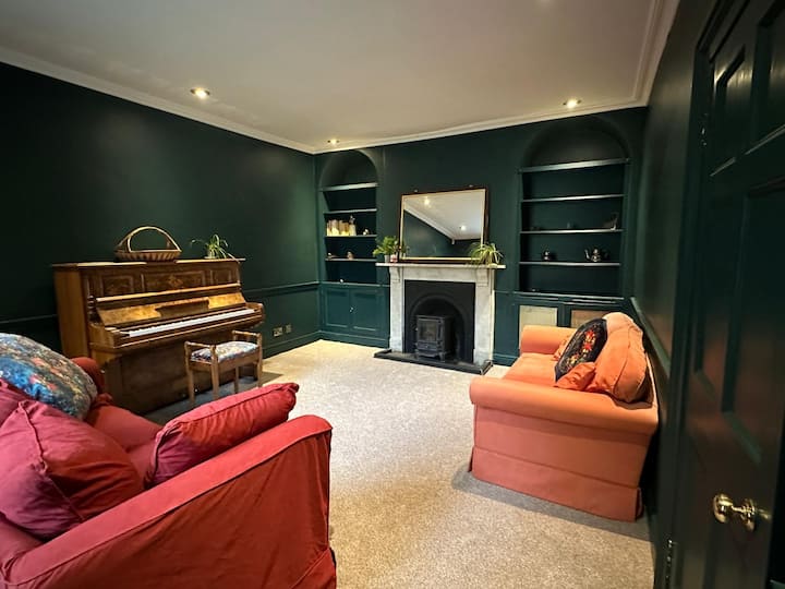 Large Georgian House In Heart Of Exeter - Devon