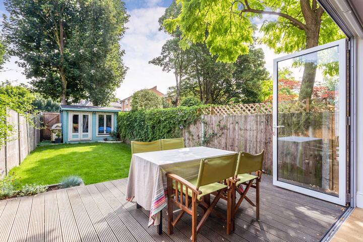 Beautiful Edwardian House in Wimbledon gallery image 2