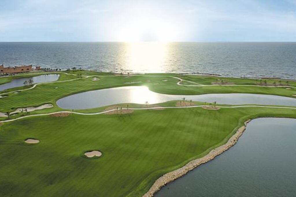 Golf and Ocean view