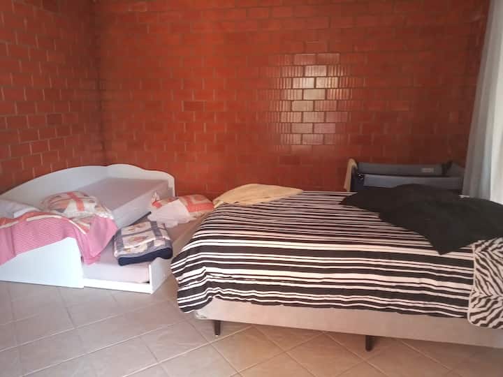 חצי סוויטה 5