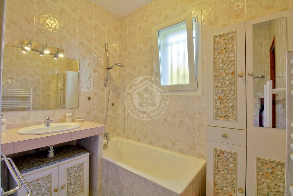 Salle de bain RDC