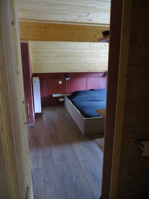 the room private and very quiet, all wooden materials