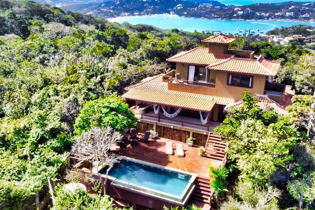 CasaLita Stunning Holiday Vacation Home in Buzios Houses for Rent in