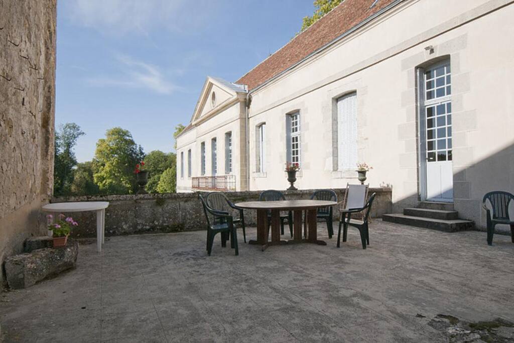 Terrasse + salon de jardin - Patio + garden furniture (1)