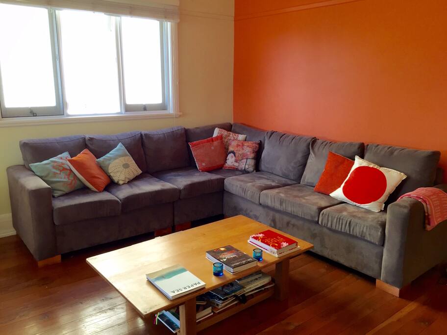 Lounge room