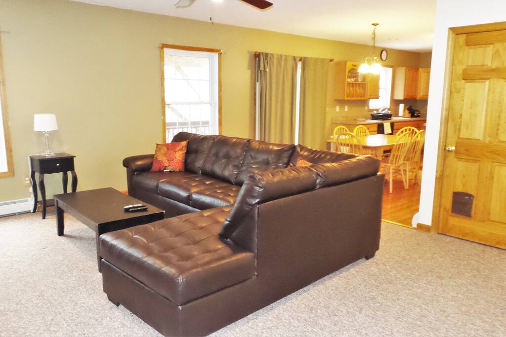 OPEN LIVING ROOM & KITCHEN