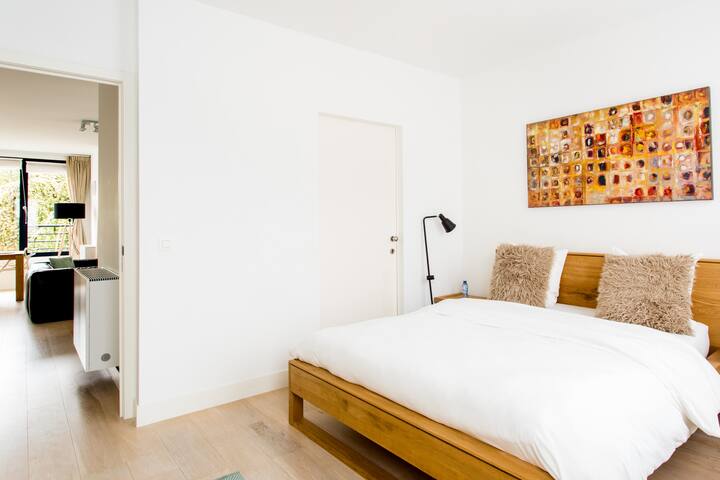 Appartement moderne et très lumineux à Bruxelles gallery image 3