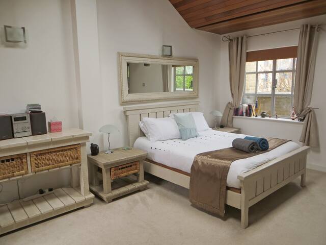 A Hidden Treasure set in a 1900s PumpHouse Station gallery image 3