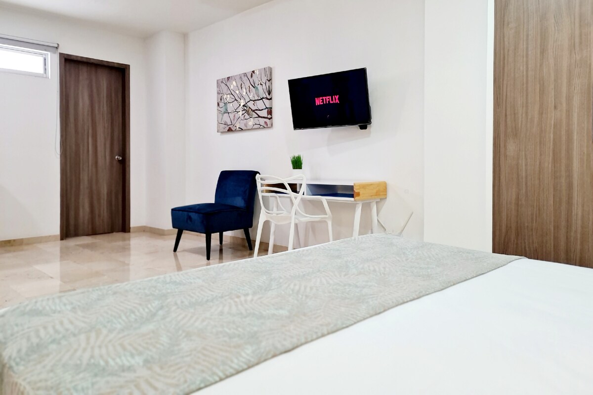 Ideale keuze van studio-appartement met een uitstekende locatie in de stad van de Hemel!!