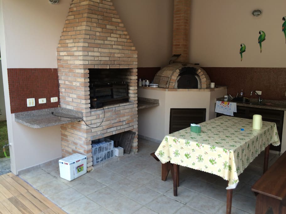 Churrasqueira + Forno de Pizza