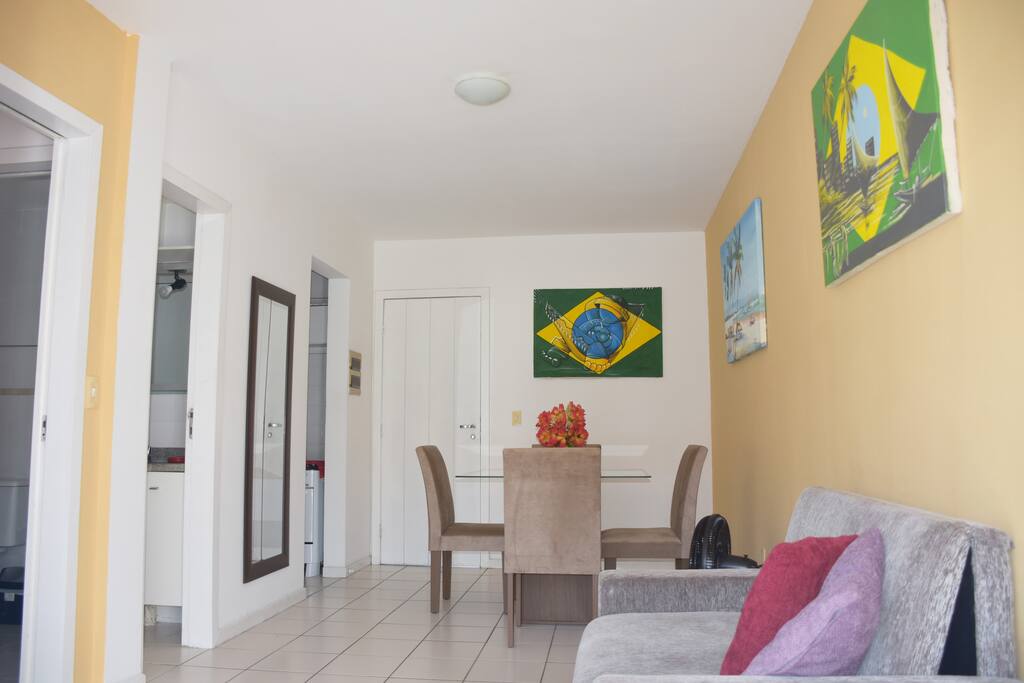 sala, apt 105h