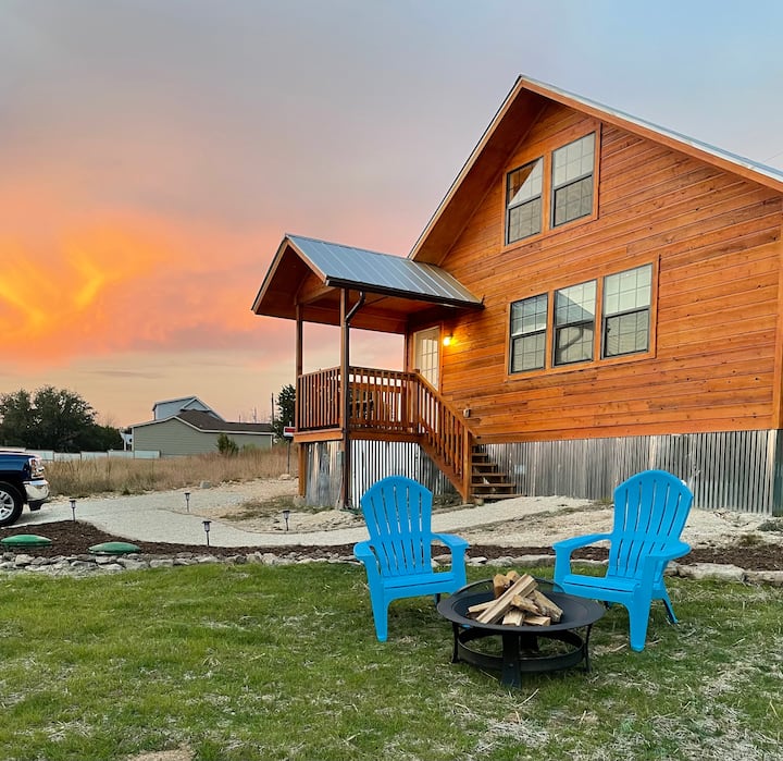 Canyon Lake House Rentals Cabin and Cottage Rentals Airbnb