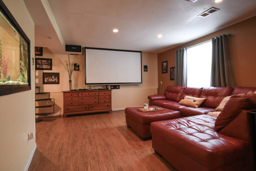 Movie theater system. Perfect for watching your Netflix. We do have a Chromecast for your device (we do not have cable).