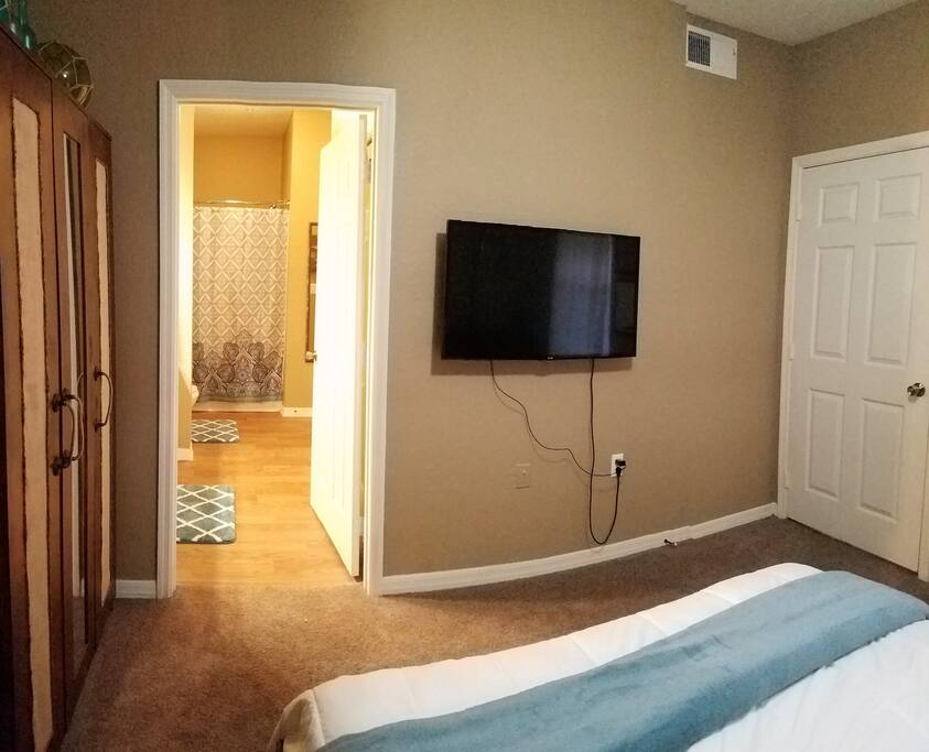 TV and NETFLIXS