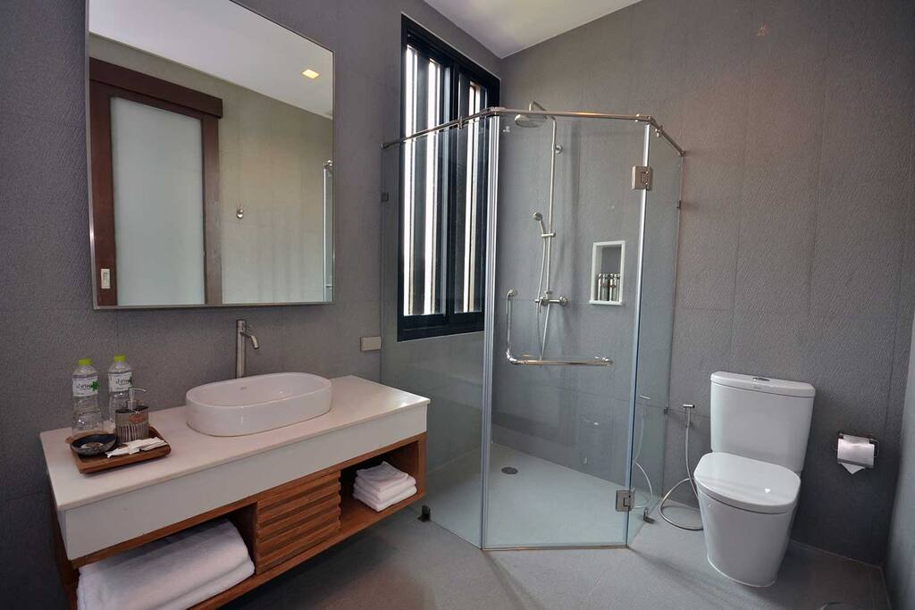 •Loft by The River Suite (62 sqm)
Description:
Loft by The River Suite features view of Mae Ping River View.
With 2 stories. Living room located on the ground floor where you can step out to the pool access directly with the beautiful yards and garden views. 10 meters away from Mae Ping River. And the second floor located spacious bedroom with panoramic river view, high ceiling and large window under loft’s concept.
Loft by The River Suite feature a sized bathroom with separate Jacuzzi and rain shower inclusive of natural bath amenities set up.