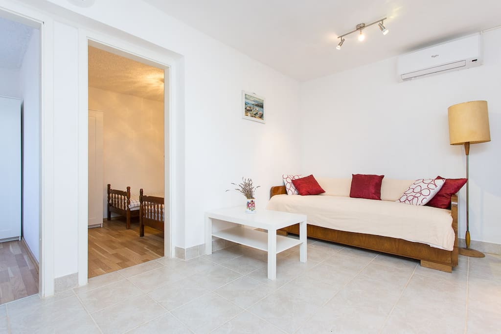 Apartment Bubi, Brzac, Living room