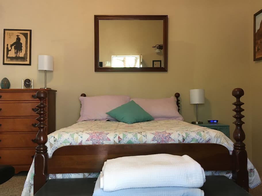 Sleeping/Cozy Double Bed