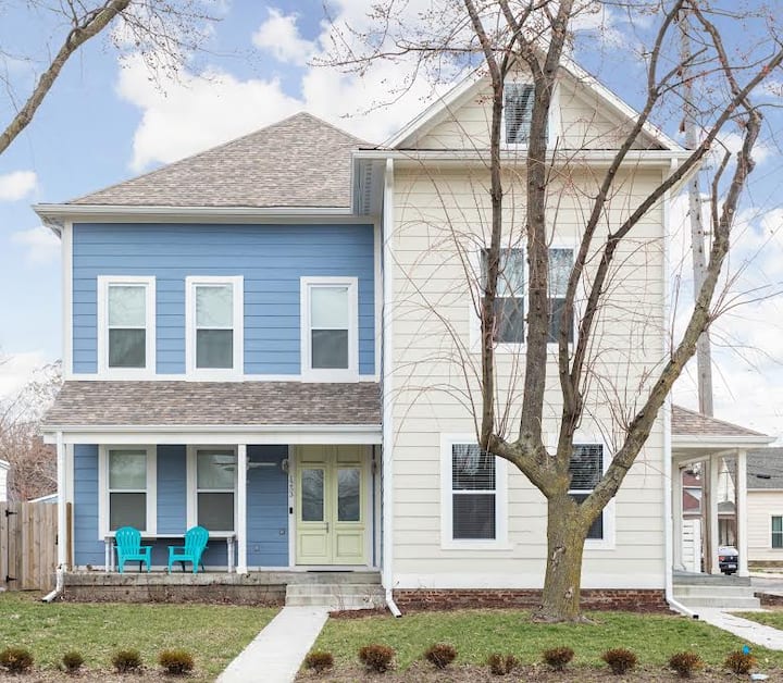 Sleeps 20–32! Two-home Combo With Arcade Games! - Indianapolis, IN