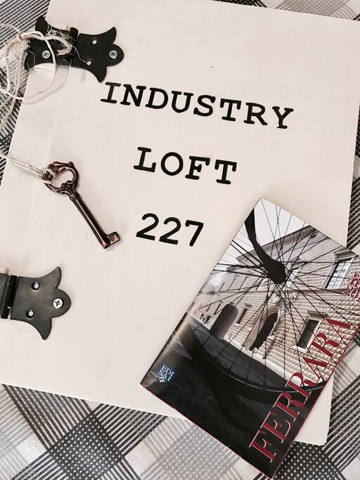 Libro IndustryLoft227