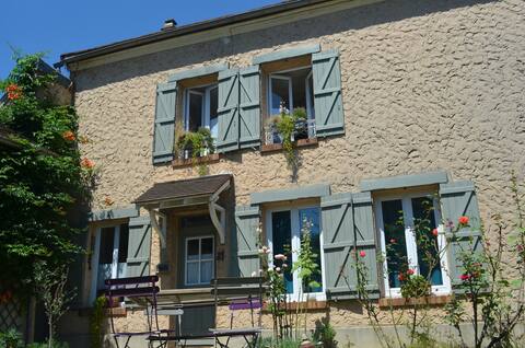 IN THE HAMLET OF PICQUENARD