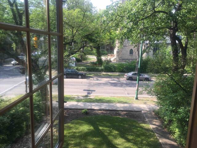 Osborne Village Charmer Minimum stay – 30 nights gallery image 4