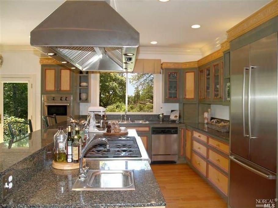 6 Burner Stove in Fully Stocked Chef's Kitchen