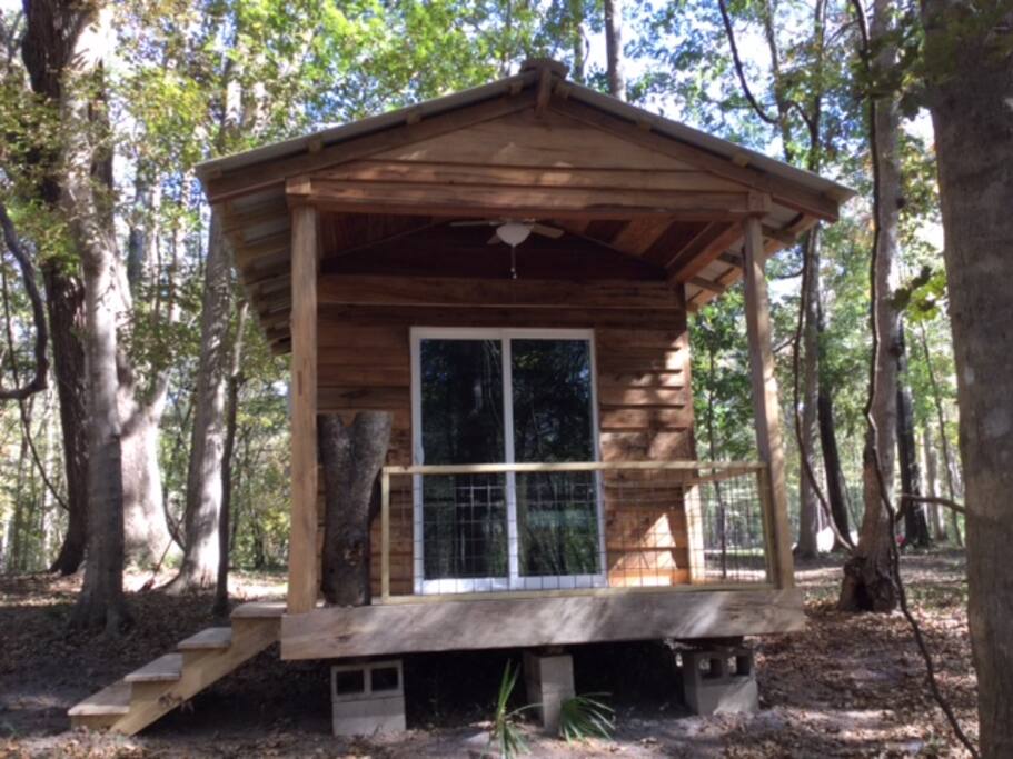 Cabin Five-front