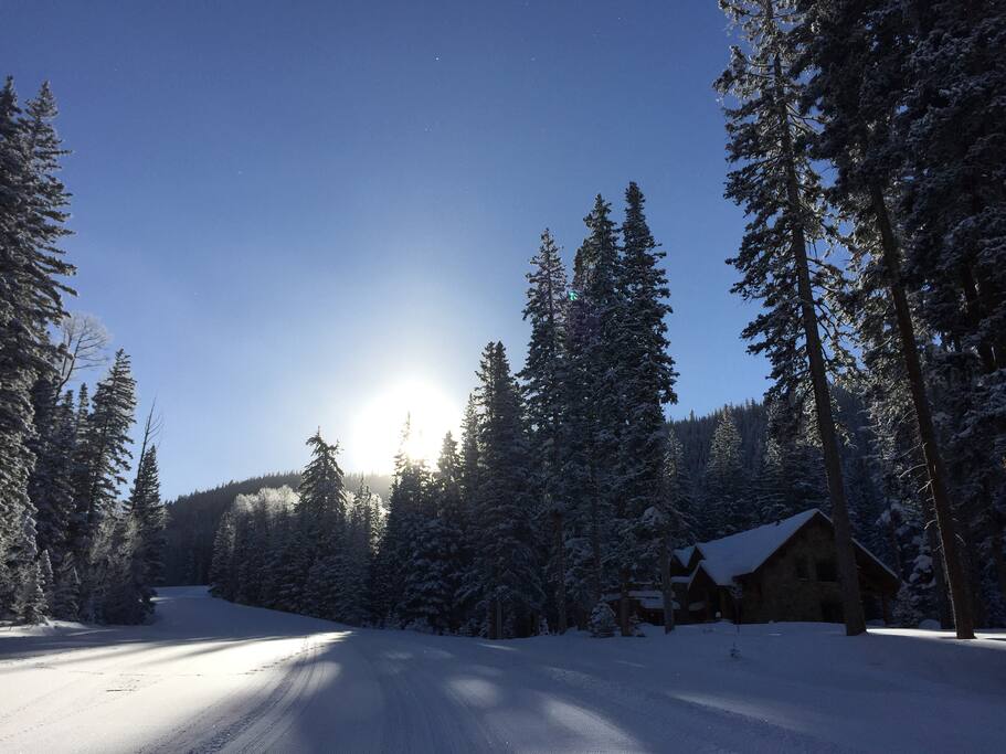 the house sits directly below chairlift #10 for easy in/out access