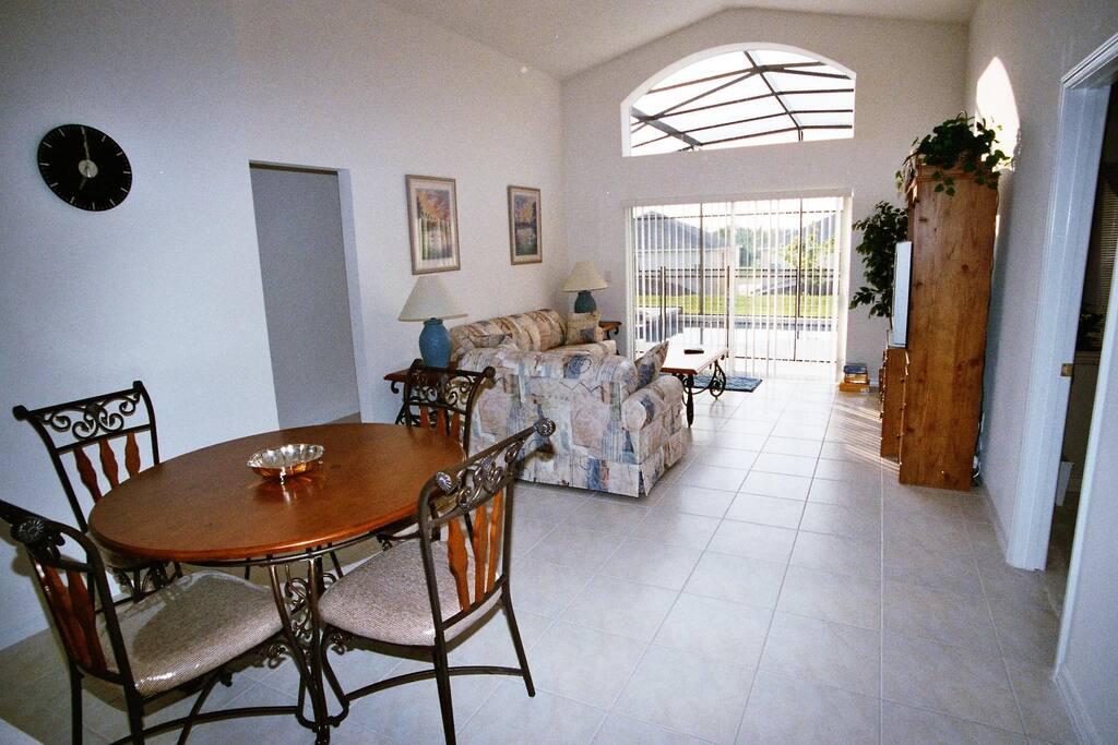 Pool lounge and breakfast room