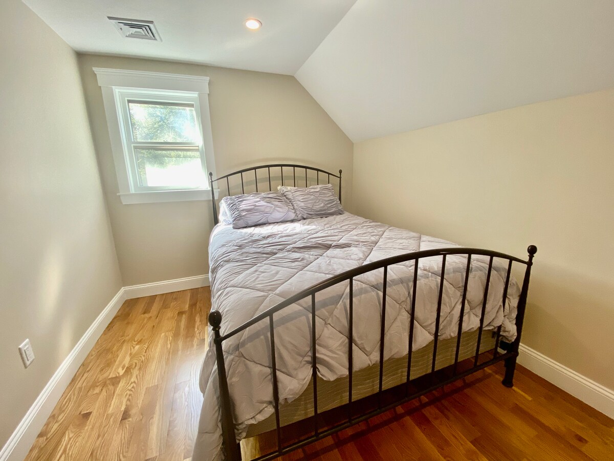 Bračni krevet (160x200) s ugradbenim ormarom