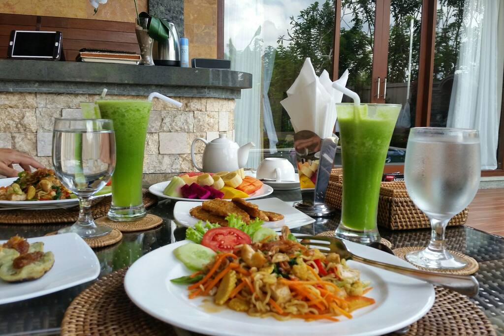Breakfast