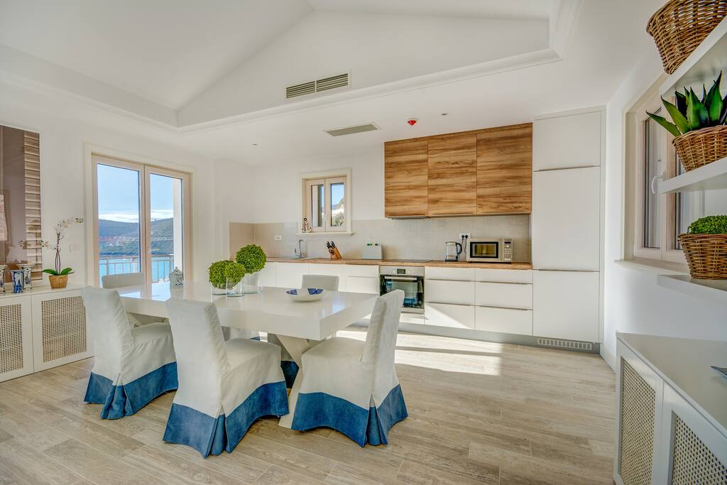 Dinning zone
