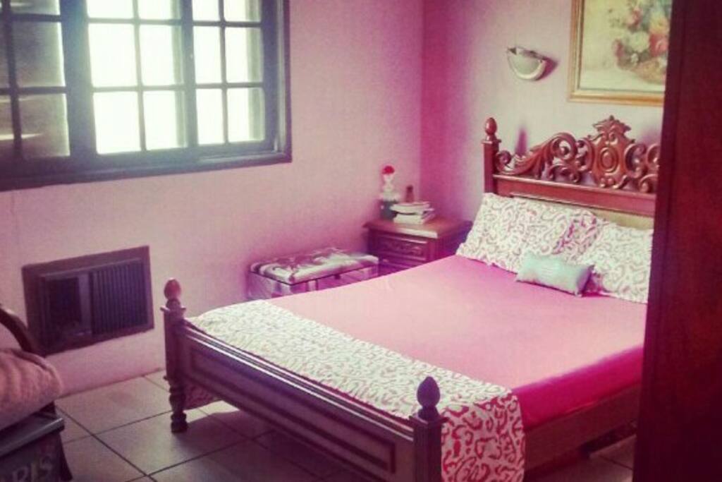 Quarto casal 1 com ar condicionado