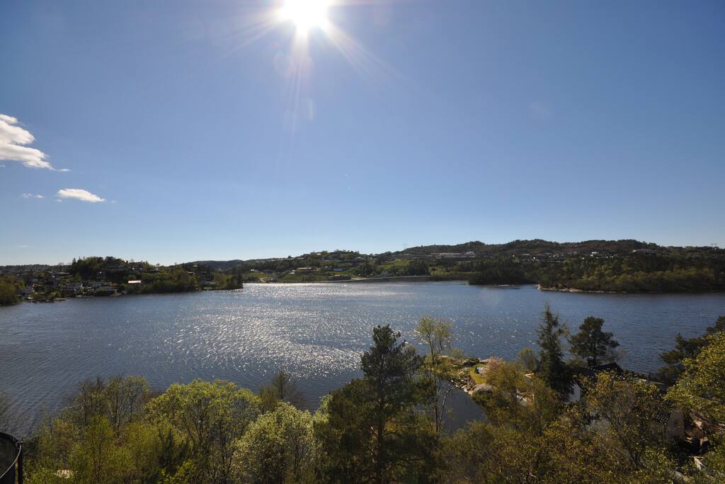 View over Lake Sælenvannet