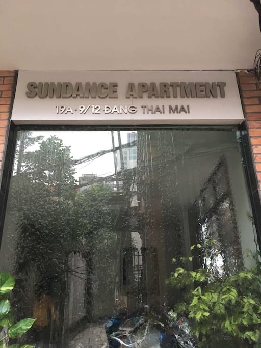 Sundance Apartment by Ho Tay lake