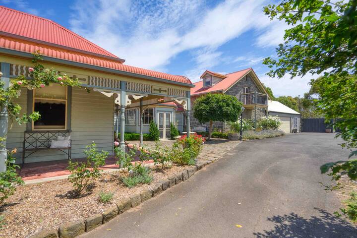 Stone Keepers Run-Riverfront historical homestead gallery image 3