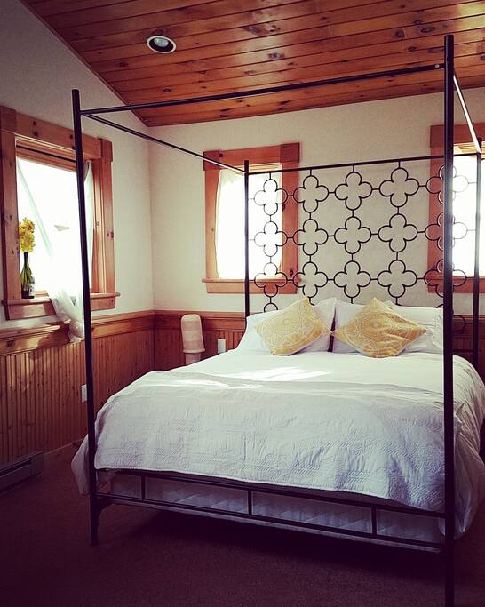 Master bedroom featuring Serta mattress + bedroom loft