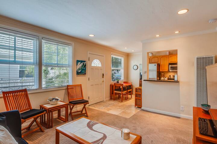 Pristine La Jolla Condo On Iconic Windansea Beach Condominiums For Rent In La Jolla California United States Pristine La Jolla Condo On Iconic Windansea Beach Condominiums For Rent In La Jolla California United States