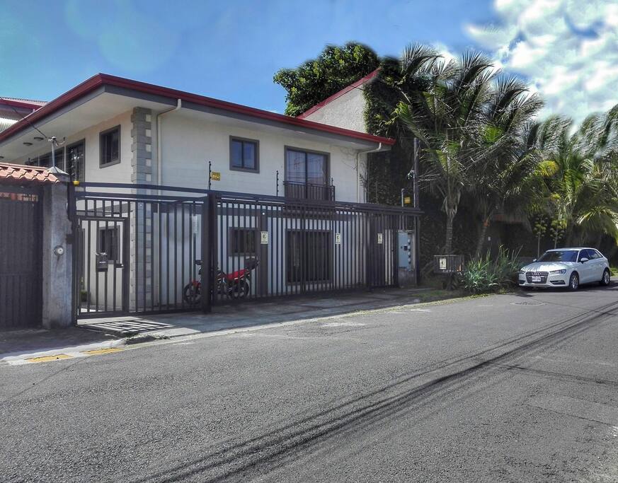 Fachada del Condominio Sol Naciente